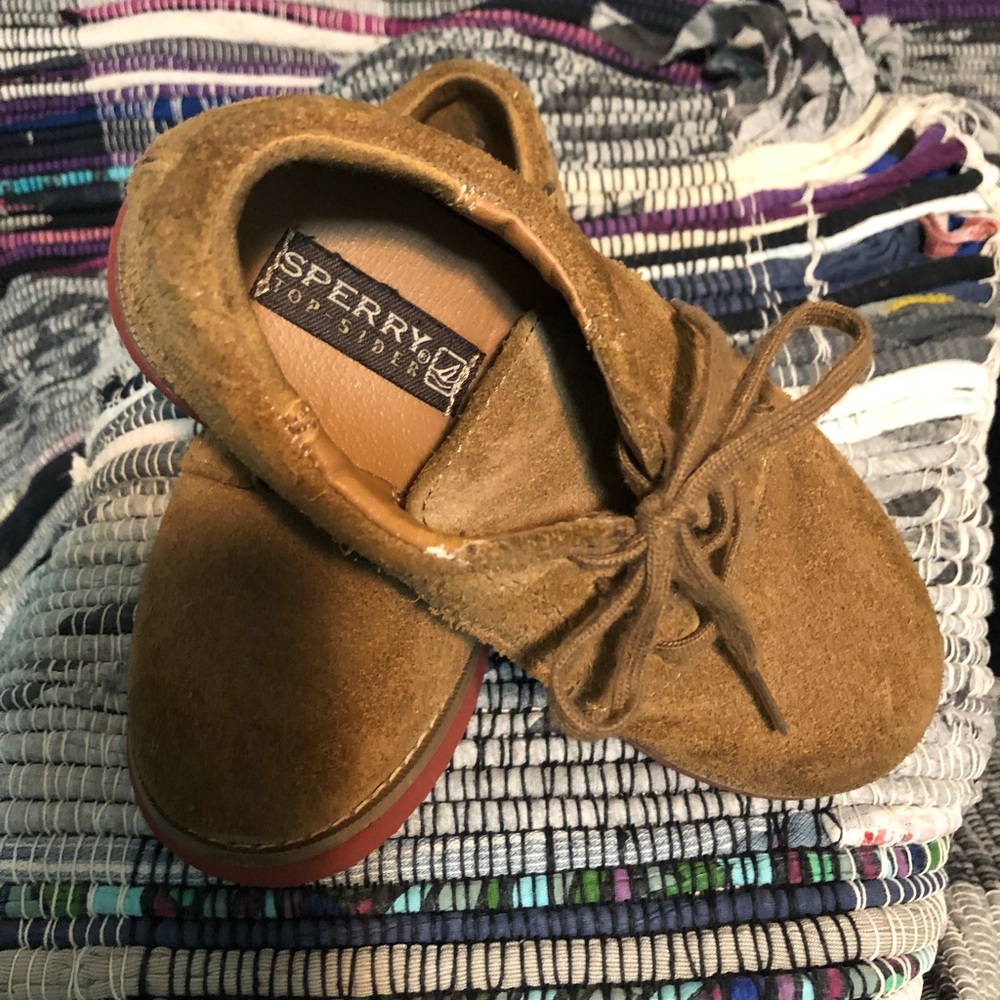 Sperry Tevin Boys Oxford Suede Shoes